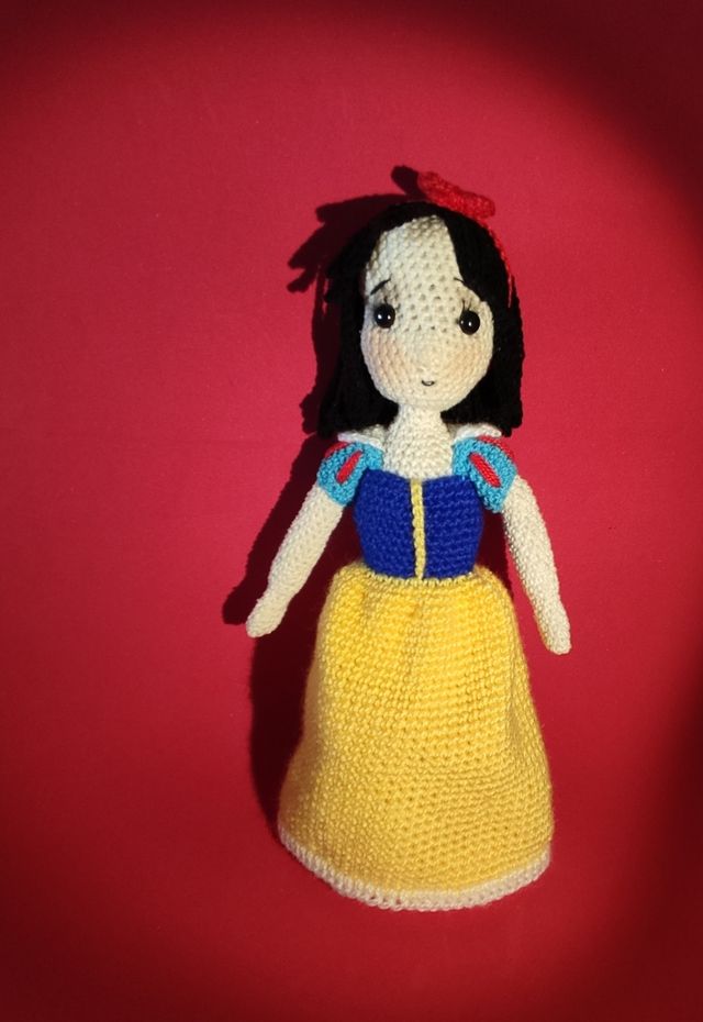 Blancanieves, Amigurumi, muñeco crochet único