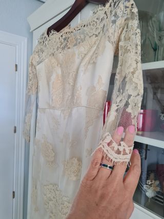 Vestido de novia. Talla M/ 38/40
