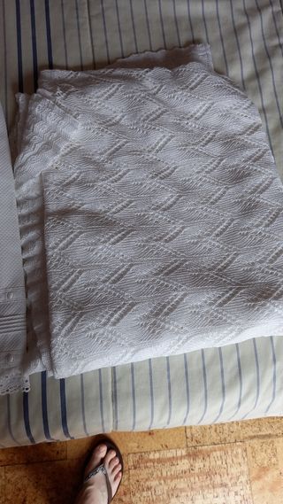 Saia de baptizado feita a mão