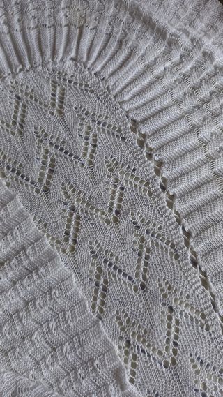 Saia de baptizado feita a mão