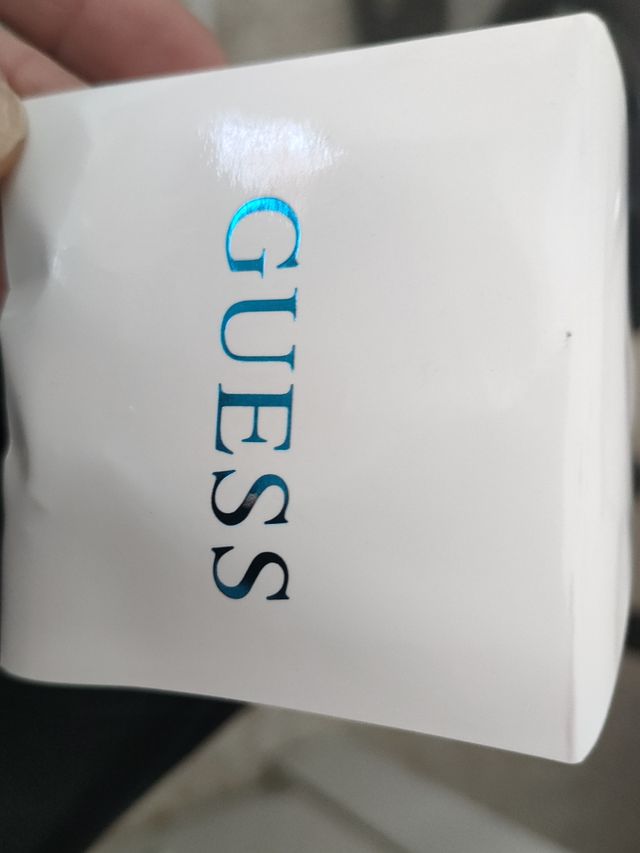 Zapatos y Cartera Guess Rojos Burdeos Nuevos.