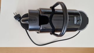 Cafetera Nespresso delonghi