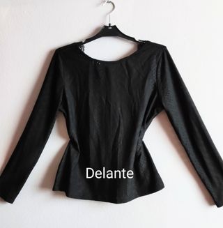 Blusa negra y elegante 