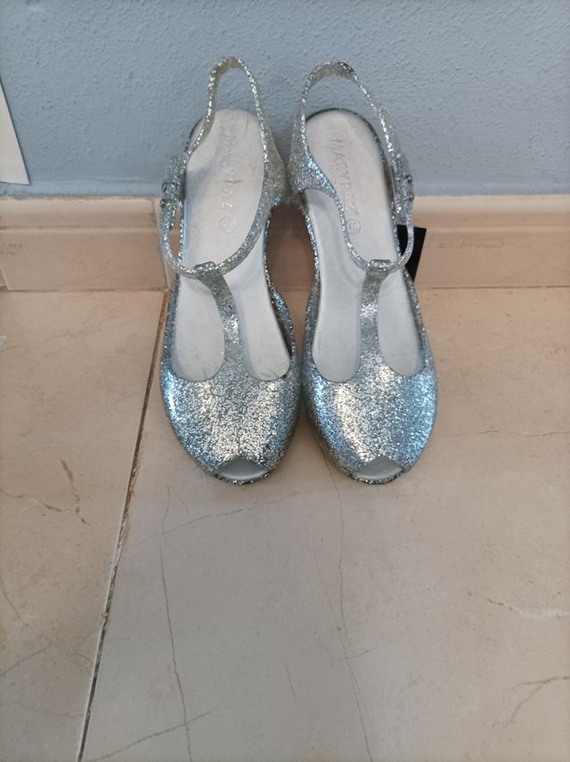 sandalias Marypaz de tacón tipo cangrejeras T40