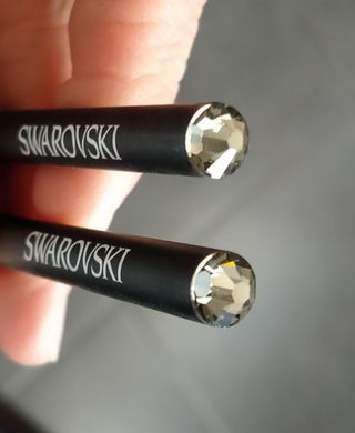 Lápiz de grafito, Swarovski.