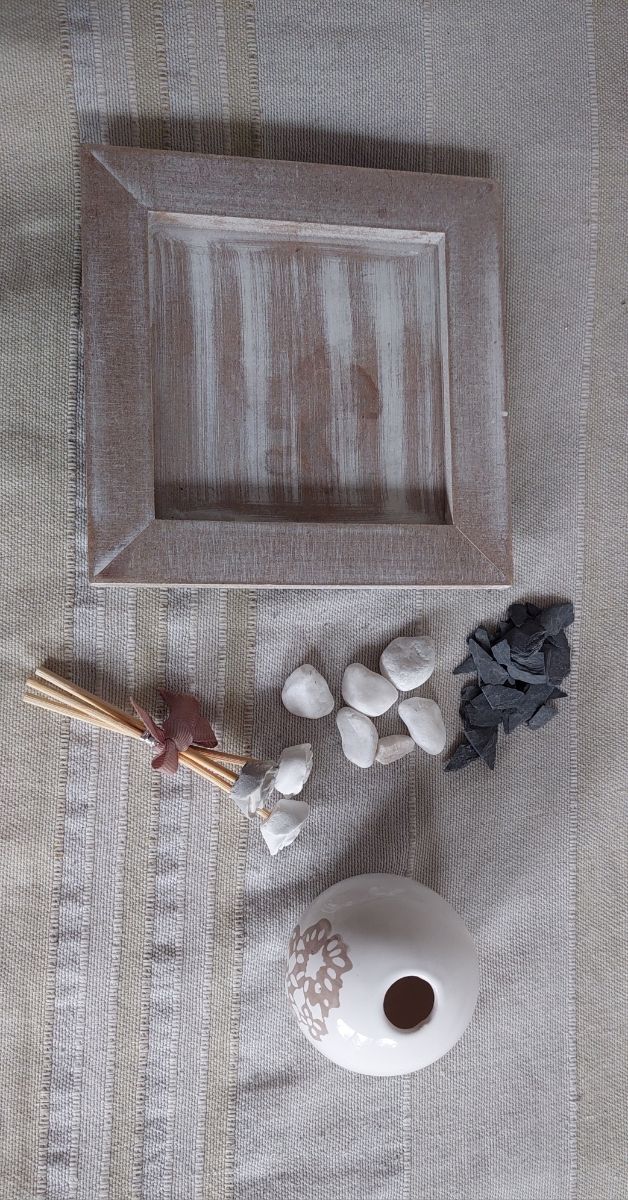 Deodorante per ambienti/ Soprammobile