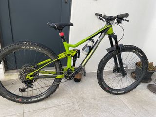 MERIDA ENDURO SIXTY 9000 mejorada