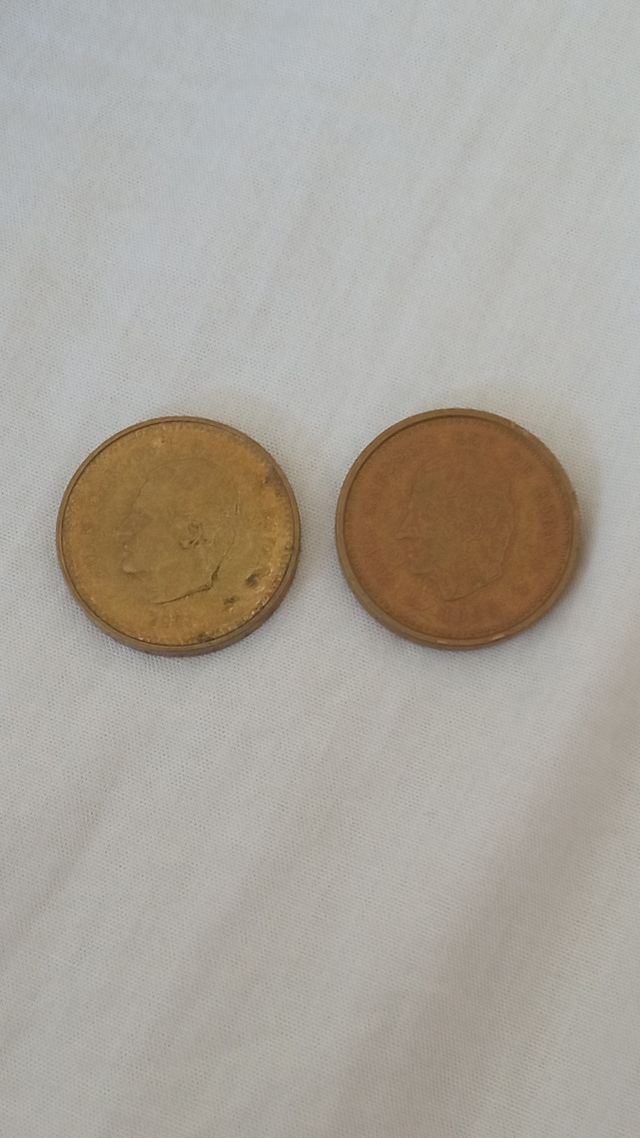 100 pesetas españa 1998 y otra 2001