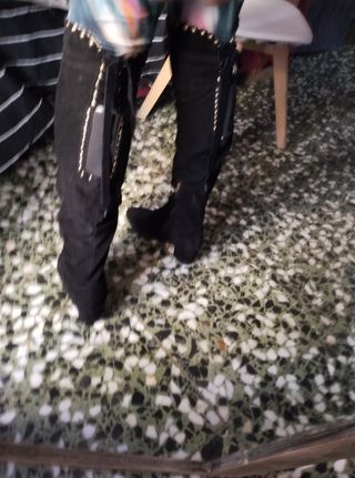 Botas altas serraje negras 41