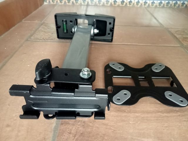 Soporte TV hasta 37 pulgadas.