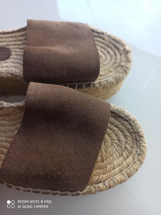 Sandalias ante plataforma