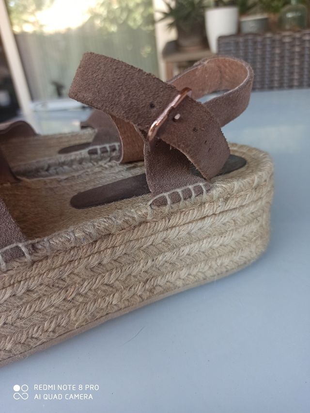 Sandalias ante plataforma