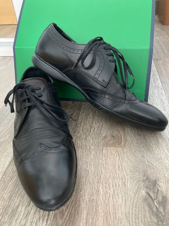 Zapatos de piel natural