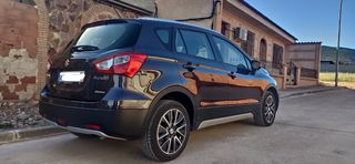 Suzuki S-Cross 2014