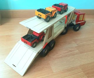 Camión portacoches de juguete Tigre 2000 de Gozan