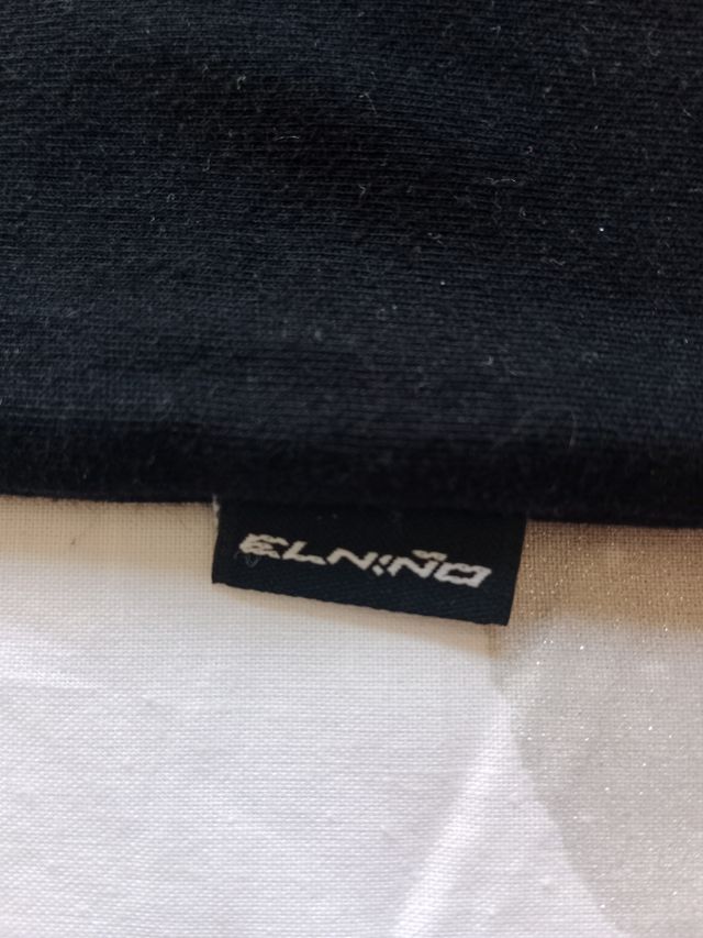 CAMISETA EL NIÑO TALLA 6 IMPECABLE