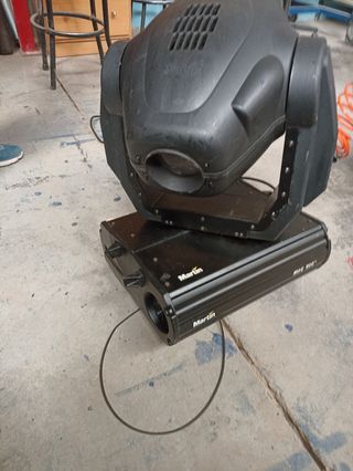 Proyector de MAD 600