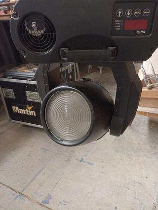 Proyector de MAD 600