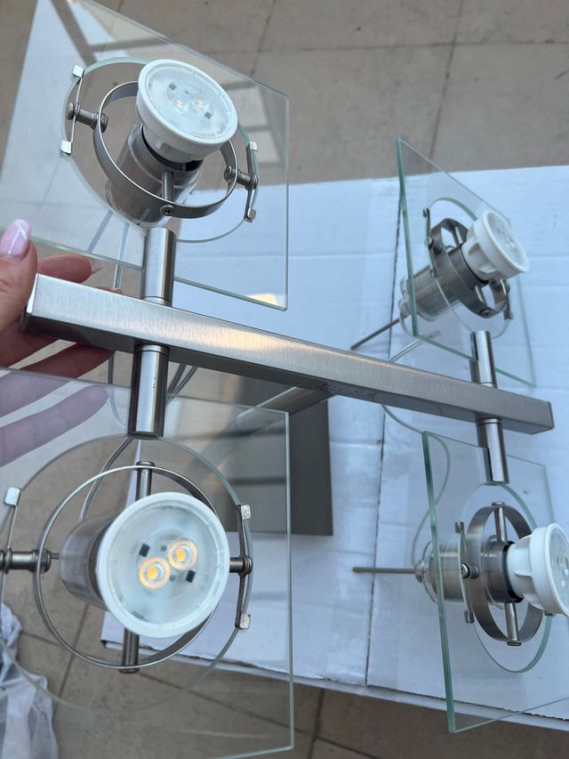 Lampara de techo de cuatro focos led