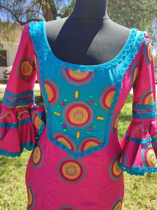 Traje de flamenca exclusivo