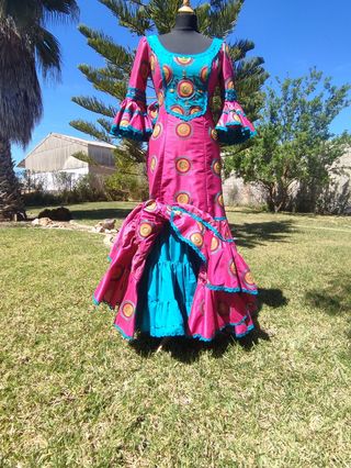 Traje de flamenca exclusivo