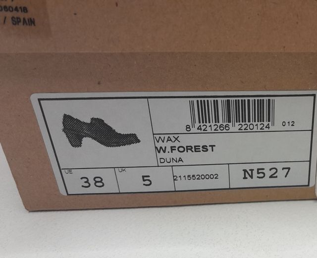 Scarpe El Naturalista con lacci e tacco