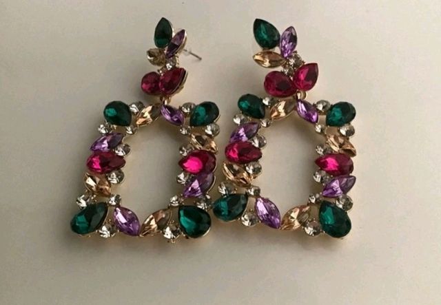 Pendientes de fiesta