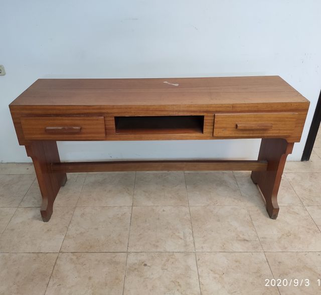 APARADOR DE MADERA VINTAGE. MOSTRADOR.