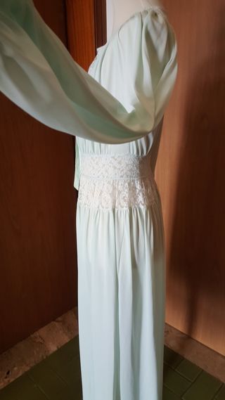 Vestaglia lunga vintage in maglina e merletto