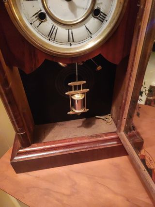 Rebajado! Reloj de madera antiguo para mesa/pared