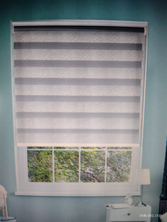 Tenda a rullo notte e giorno 