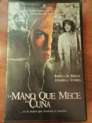 La mano que mece la cuna