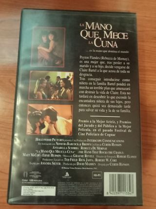 La mano que mece la cuna