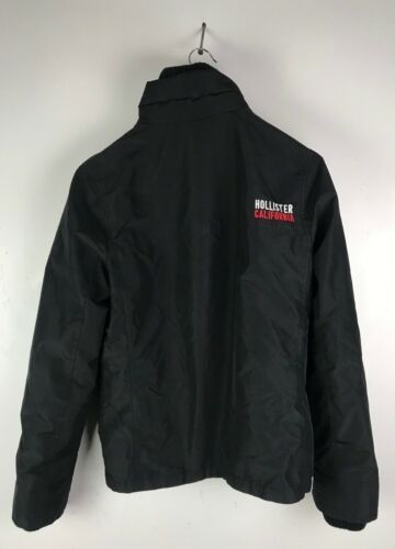 Abrigo negro Hollister