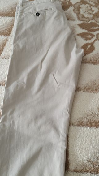 Pantalón juvenil para combinar con americana