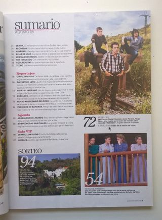 LOTE 4 REVISTAS DE MODA DEL AÑO 2008