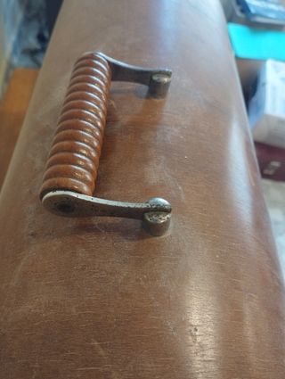 maquina de coser SINGER con mueble