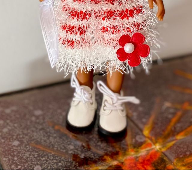 Vestido tricot muñeca Paola Reina y accesorios