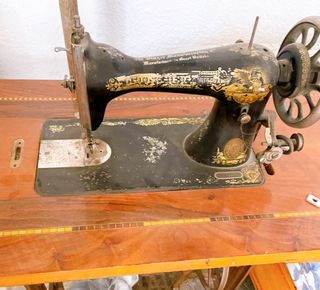 Máquina de Coser Singer