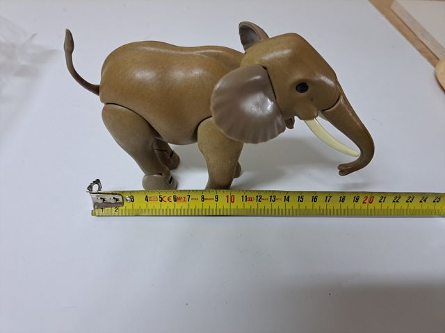 Elefante de playmobil antiguo 