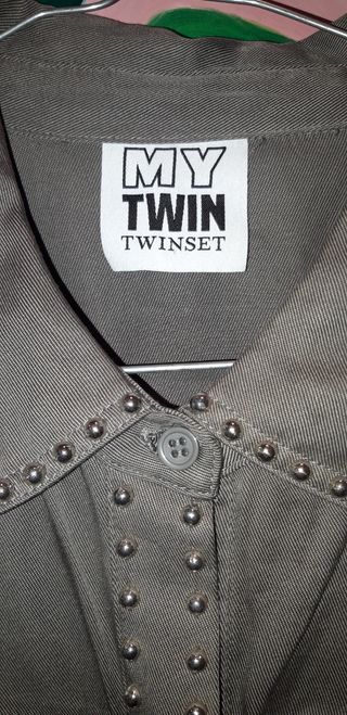 Camisa Twin Set caqui de tachuelas