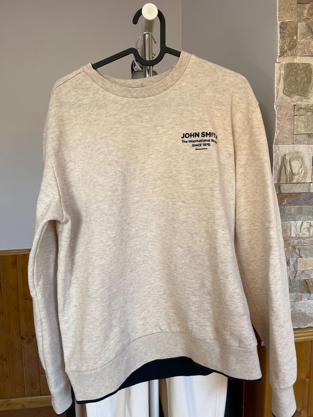 Sudaderas sin capucha normales