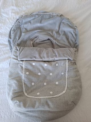 Saco maxicosi Uzturre