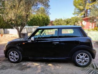 MINI Cooper 2014