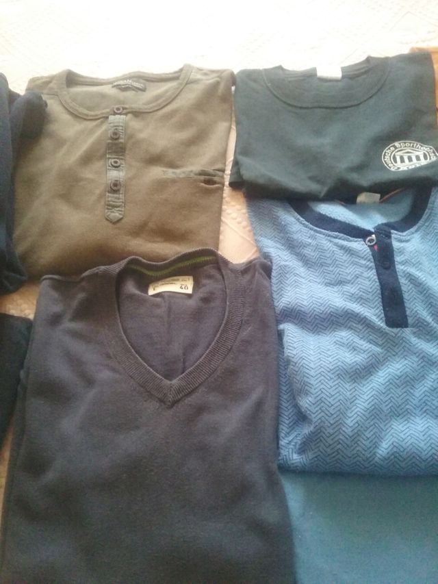 CHOLLO ,LOTE DE ROPA ,A ,3 EU LA PRENDA, VARIADA.!