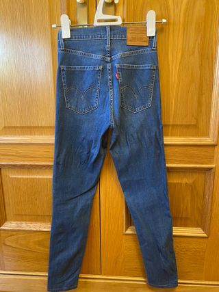 Levis tejanos mile high super skinny
