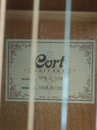 Guitarra cort sfx e ssb