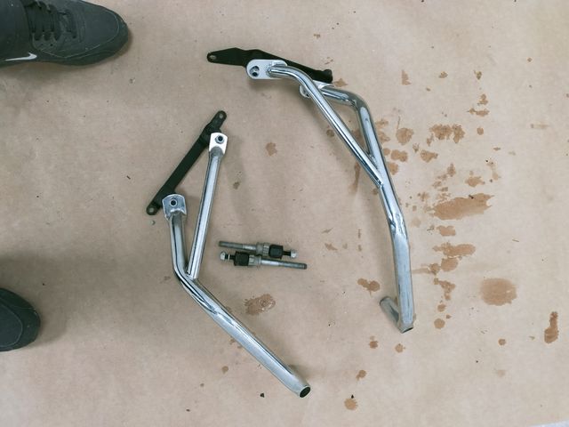 Defensas BMW k75 K100 de segunda mano por 150 EUR en Alcorcón en WALLAPOP