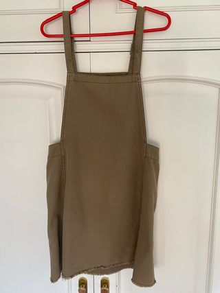 Conjunto peto con falda y blusa niña