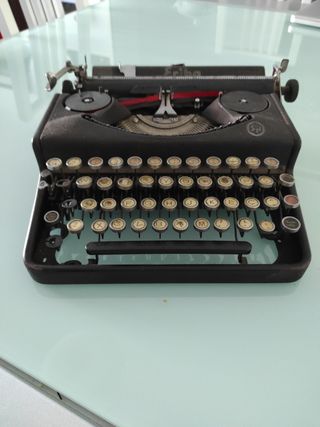 Antigüedad Maquina de escribir